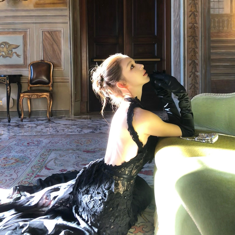 Good Morning, Fanfan, "Roman Holiday" Upscale Heavy Industry Lace Halter Neck Backless Birthday Long Dress Made with Materials over 10 Meters Long Good Morning, Fanfan, "Roman Holiday" Upscale Heavy Industry Lace Halter Neck Backless Birthday Long Dress Made with Materials over 10 Meters Long