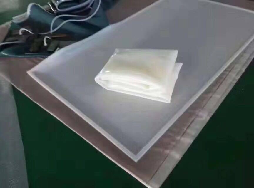 Glass industry laminated furnace vacuum bag high temperature resistant and not easy to age silicone bag vacuum silicone bag for strengthening furnace