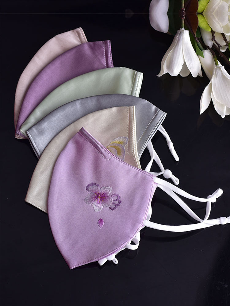 Mask summer thin breathable double-sided hand-embroidered Su embroidery mulberry silk embroidery embroidery dust-proof children adults sunscreen