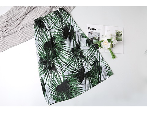 Phiên bản Hàn Quốc 2019 của bộ đôi nữ phù hợp với quần lửng mỏng eo chống nắng kỳ nghỉ cho cặp đôi áo tắm bé trai năm điểm quần đi biển - Vài đồ bơi 	đồ đôi đi biển màu trắng	