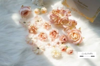 Светло-розовый