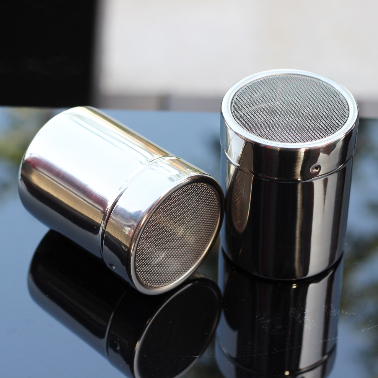 Stainless Steel Fancy Coffee Latte with Sprinkler Cocoa Powder Cinnamon Powder Sprinkler Powder Jar Bottle Cylinder Fine Mesh With Lid