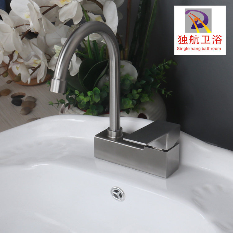 304 stainless steel double-hole three-hole basin faucet cold hot mixed water toilet faucet rotary two-hole faucet