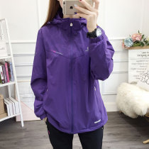 Outdoor stormtrooper womens autumn and winter velvet warm windproof waterproof breathable large size loose hiking clothing jacket