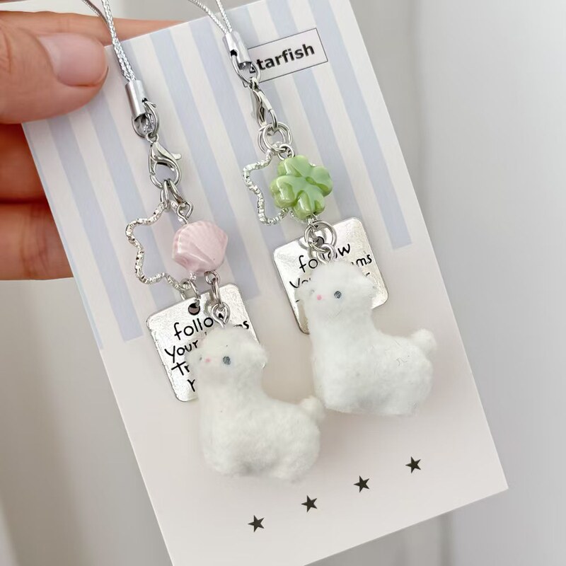 Flocked Lucky Sheep Keychain Four-Leaf Clover Cute Sheep Phone Chain Gift Bag Camera Pendant