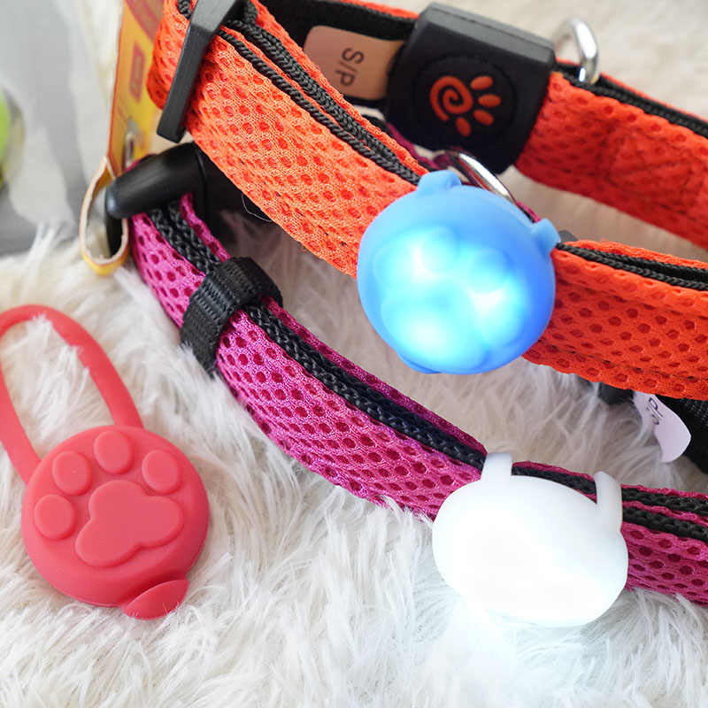 ZOO│Night dog walking PET LED light flasher Soft silicone dog collar Chest back luminous pendant night safety light