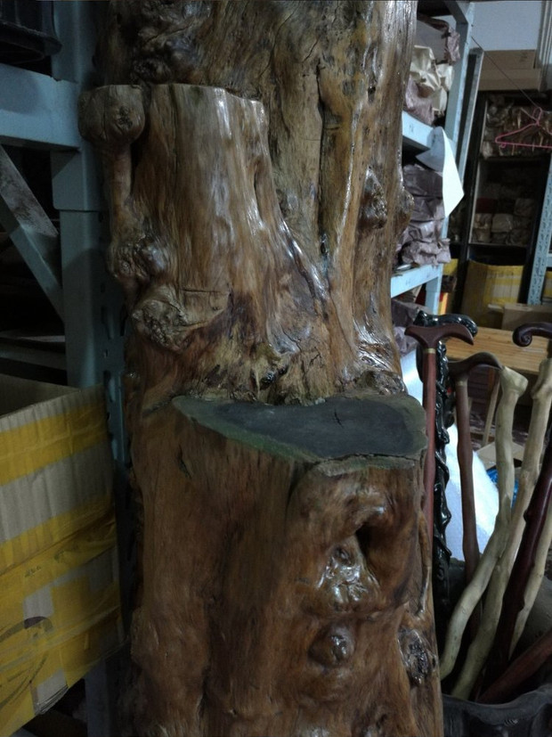 Trẻ mồ côi, gỗ đàn hương tím, chạm khắc gỗ gốc, phòng khách, trang trí văn phòng, gỗ đàn hương đen, kệ gỗ cây cảnh - Các món ăn khao khát gốc bàn ghế gốc cây đẹp nhất