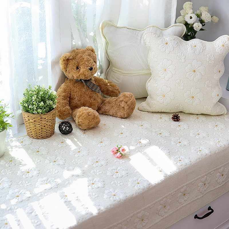 All-season non-slip bay window mat window sill mat