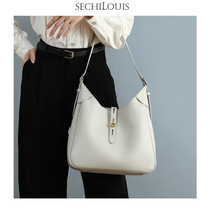 Fashion leather large capacity lock shoulder bag female big bag 2021 New temperament commuter cowhide crossbody bucket bag