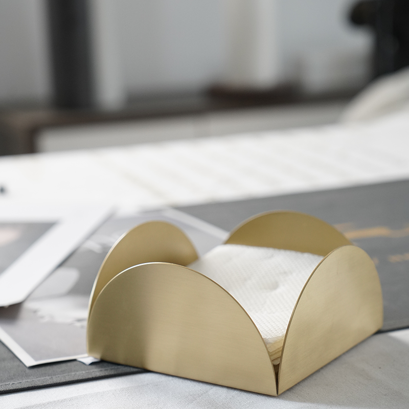 Brass paper towel box light and luxurious home living room decoration hem Golden Containing Box Base Ins Wind Folk Dining Table Box