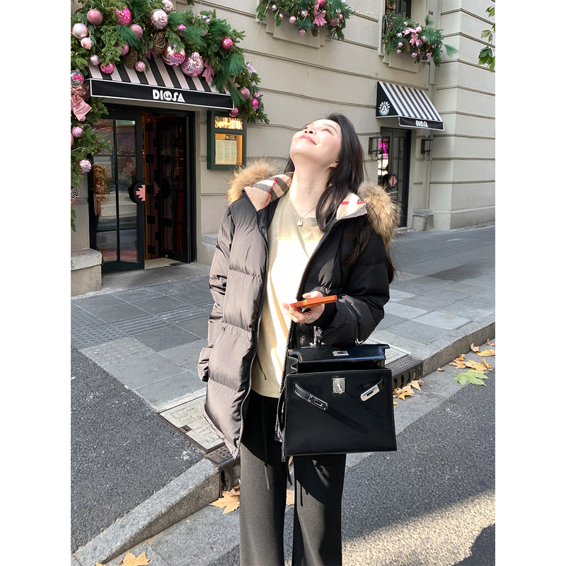 Dabai Dbai [Prequel to the Foreword] Raccoon Collar High-Filled Goose down Jacket for Women, Winter Fashion down Jacket