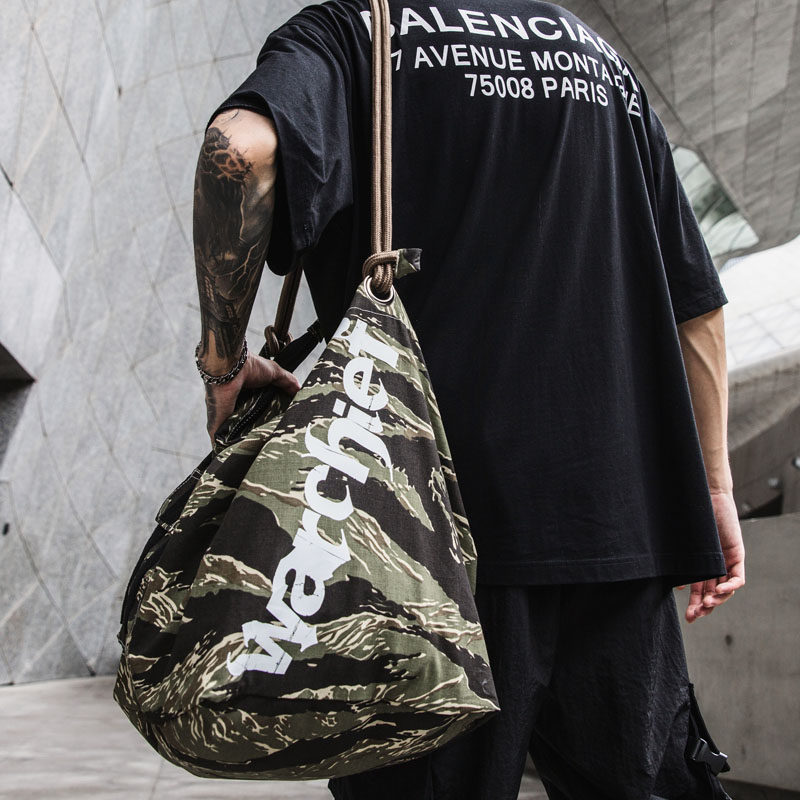 Chief Trendy Cross Pack Army Meme Outdoor Large Capacity Diagonal Satchel CS Camouflated Multipurpose Debris Bag