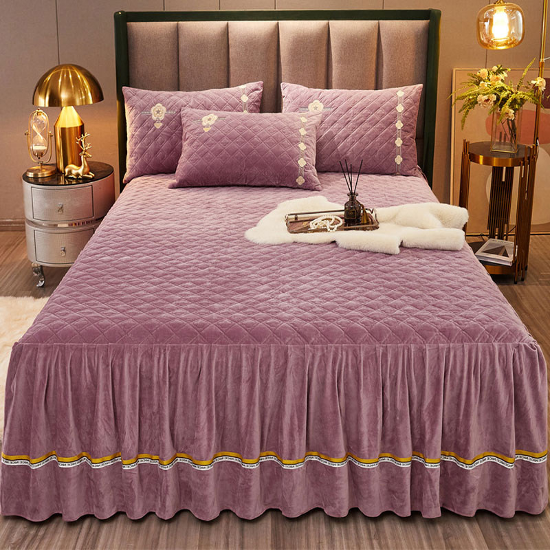 Milk Suede Bed Dress Single Piece Winter Coral Fleece 2021 New upscale Three sets jacket Cotton thickened Skirt Style Bed Cover