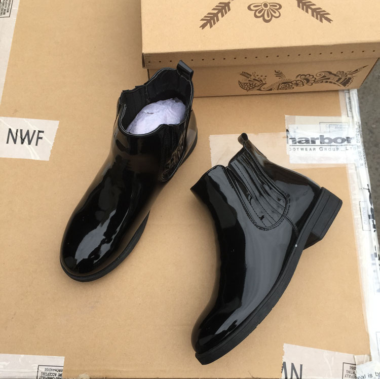 Giày thủy triều đường dây thun giày đế bệt Chelsea ủng hoang dã cỡ lớn shop giày boot nữ