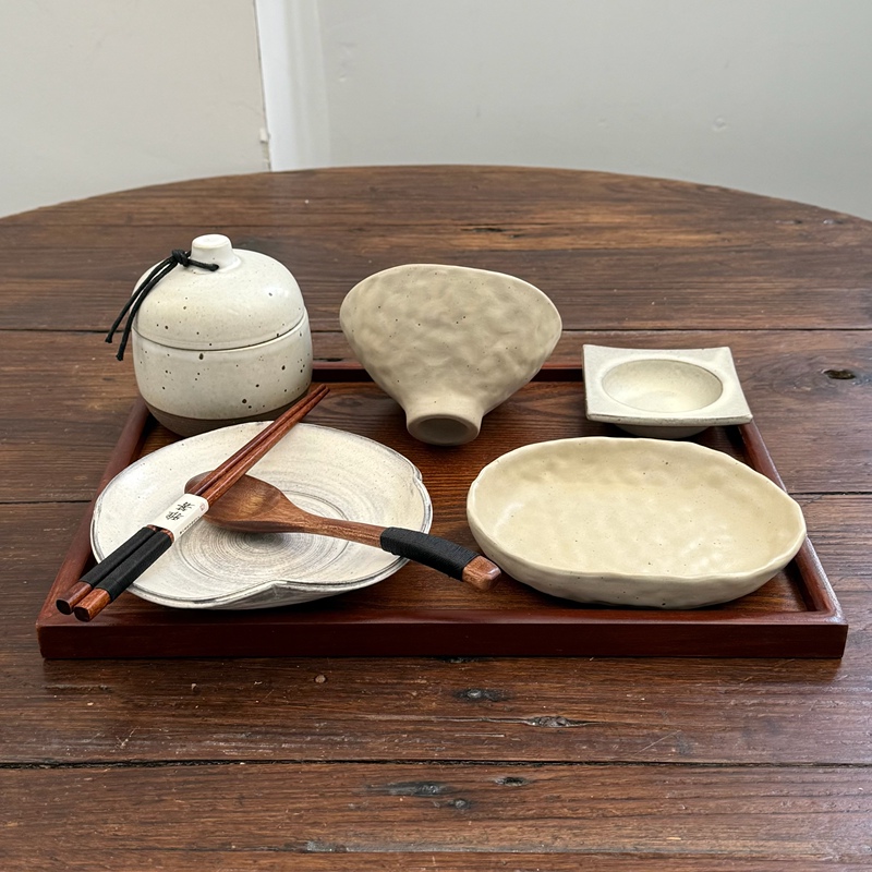 Man Life Boss Lady Light Gray Pottery Style One-Person Dining Set Rustic Natural Coarse Pottery Style for Home and Guesthouse Man Life Boss Lady Light Gray Pottery Style One-Person Dining Set Rustic Natural Coarse Pottery Style for Home and Guesthouse