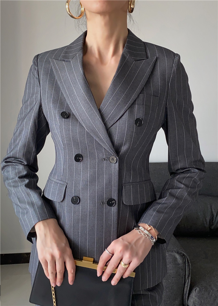 Spring and Autumn Gray Suite Female Double Row Strip Fixing Mental Clothing Career Superior Frying Street Leisure Same