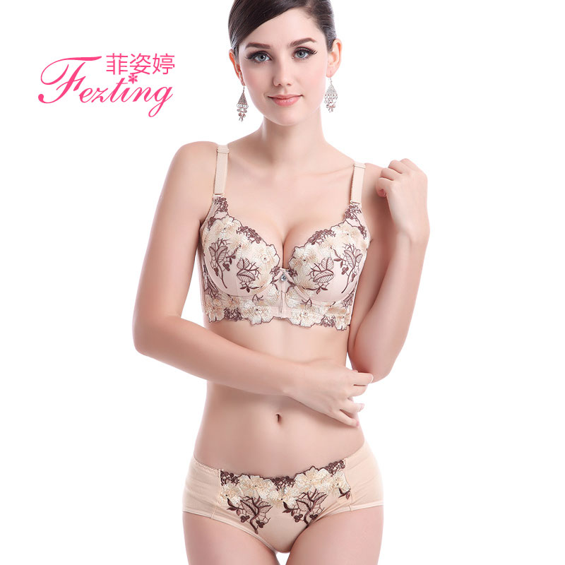 No steel ring underwear women's small breasts gather together to collect the auxiliary milk anti-sagging adjustment type thin size embroidery bra set