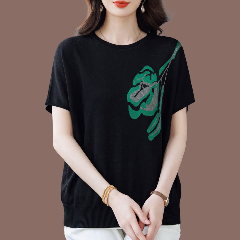 Fashionable and Versatile Short Cashmere Wool Base Shirt for Plus-Size Moms, Thin Short-Sleeve Knit Top for Autumn