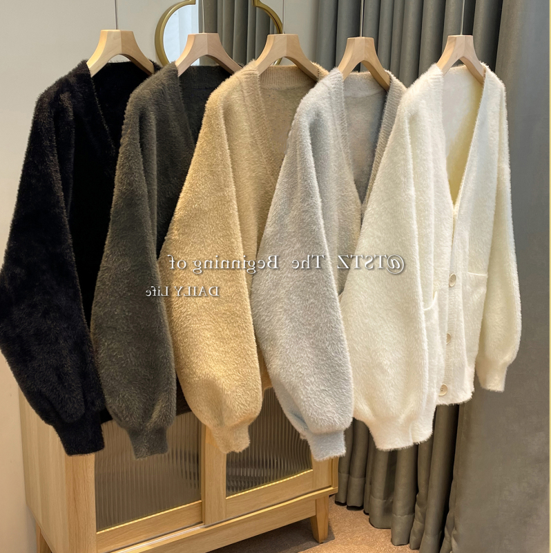 White Mink Velvet Sweater, Lazy Style, High-End Feel, Super Nice-Looking Coat for Women, Spring and Autumn, Gentle Style, Soft and Fluffy Knitted Cardigan