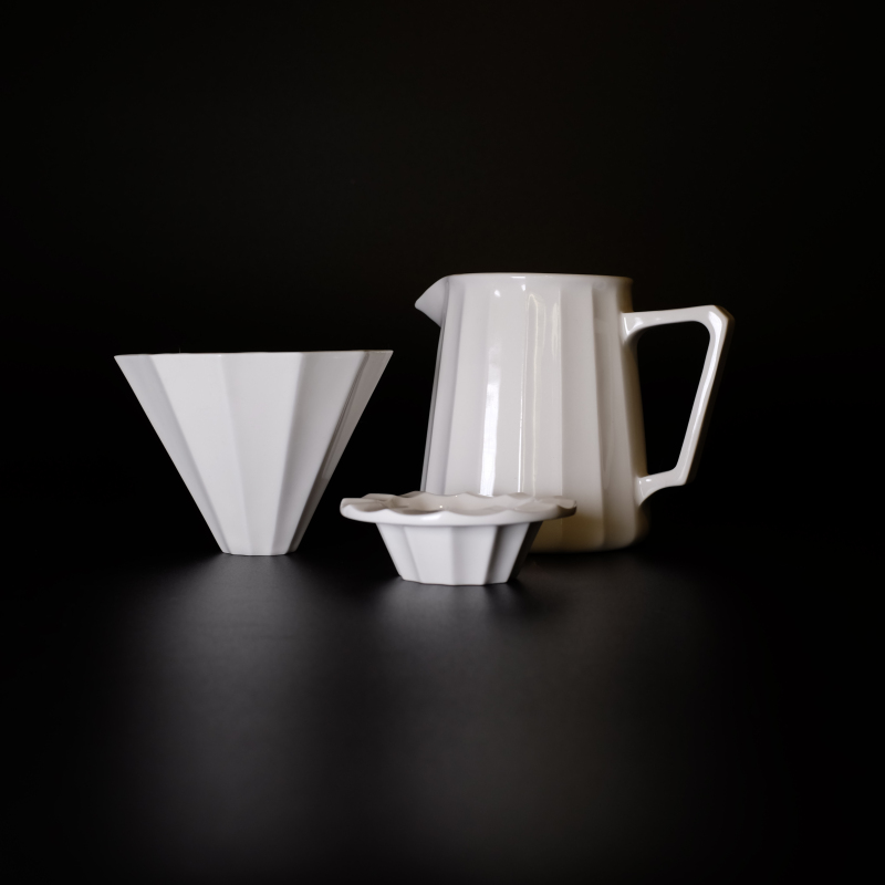 Jingdezhen White Ceramic V60 Tapered Hand Punch Coffee Filter Cup Sharing Pot Suit Geometric Sensation