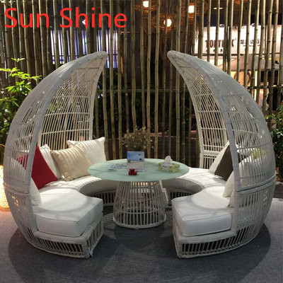 Outdoor lying bed rattan lounge chair beach sun bed villa sun room round rattan chair sofa rattan bird's nest furniture