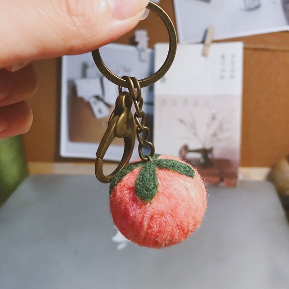 Southern Independent Studio Small Tomato Wool Felt Keychain Thanksgiving Early adopter price