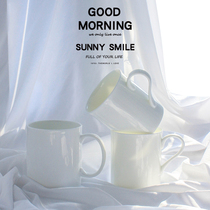 Simple white mug Bone China cup Coffee cup Ceramic cup Milk cup Breakfast cup Cup Drinking cup