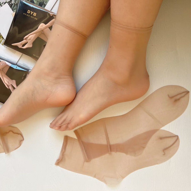 15 Pairs of Skin-Colored Ultra-Thin Socks with Fully Transparent Toes and Heel, Invisible Women's Socks, Solid Color Natural Skin Crystal Socks 15 Pairs of Skin-Colored Ultra-Thin Socks with Fully Transparent Toes and Heel, Invisible Women's Socks, Solid Color Natural Skin Crystal Socks