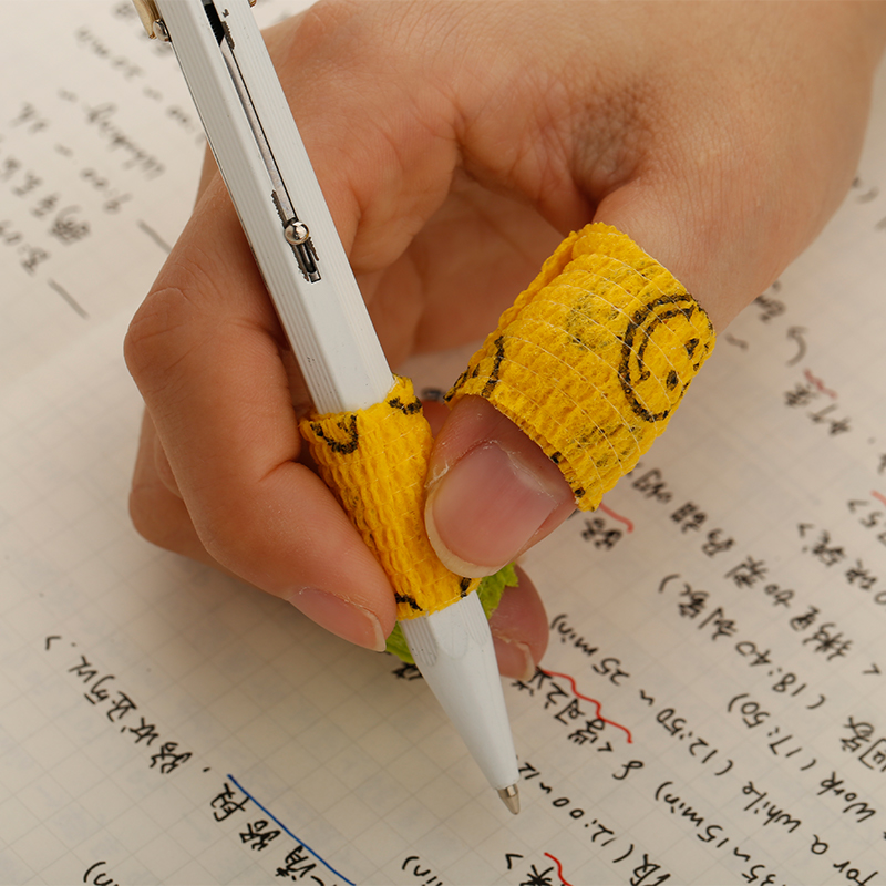 3 rolls of student finger bandage Self-adhesive protective cover Anti-cocoon writing fingers anti-calluses tape anti-wear hands