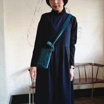 Small Paris New Premium Embroidered Velvet Diagonal Satchel Mini Packet Bag Phone Bag Light 100 hitch 