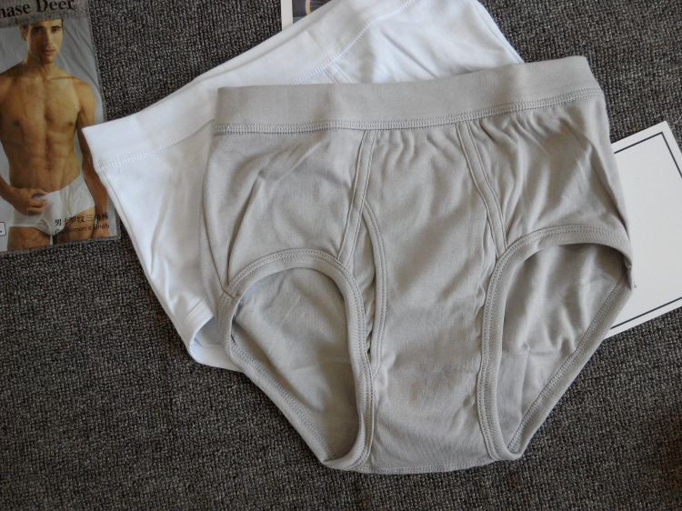 Quần lót nam bằng vải cotton tam giác cộng với size cộng với phân bón thoáng khí mồ hôi trắng cao eo trung niên quần lót nữ cao cấp