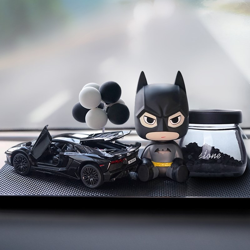 High-end foreign car creative cute perfume car aromatherapy accessories long-lasting car fragrance supplies men's ornaments