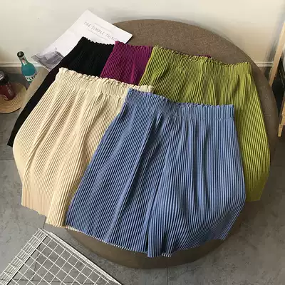 2021 summer new pleated high waist shorts women look thin outside wear loose beach pants ins hot flashes pants Joker