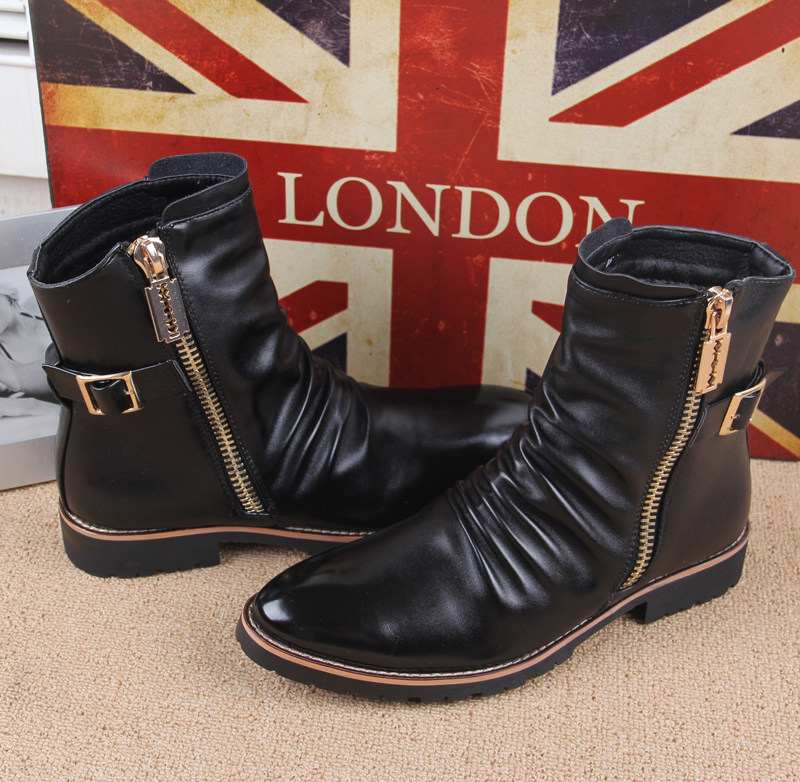 Men Martin Boot Men's Inron High cylinder Shoe leather boots in the boot Boots Korean Version Trend in Heightening Men's Boots Spring Men's Shoes