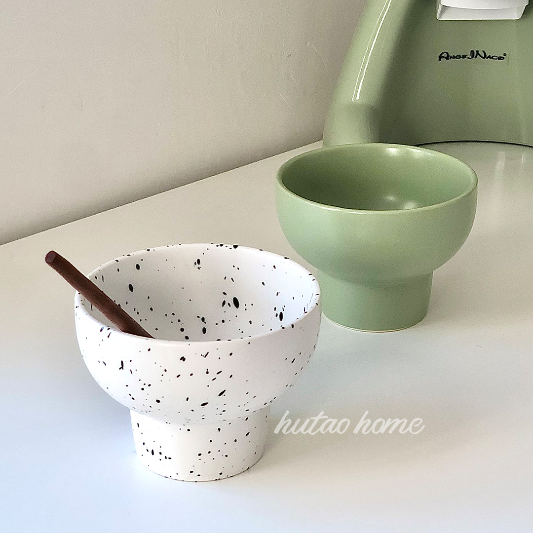 Nordic ins blogger with the same simple high-footed yogurt bowl ice cream bowl dessert bowl matte underglaze color splash