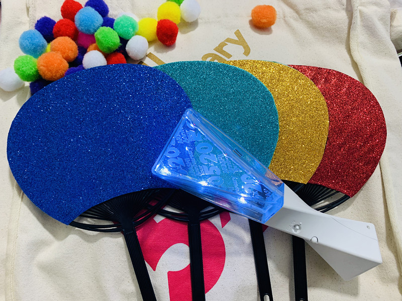 Glitter Paper Support Fan 19 5x28