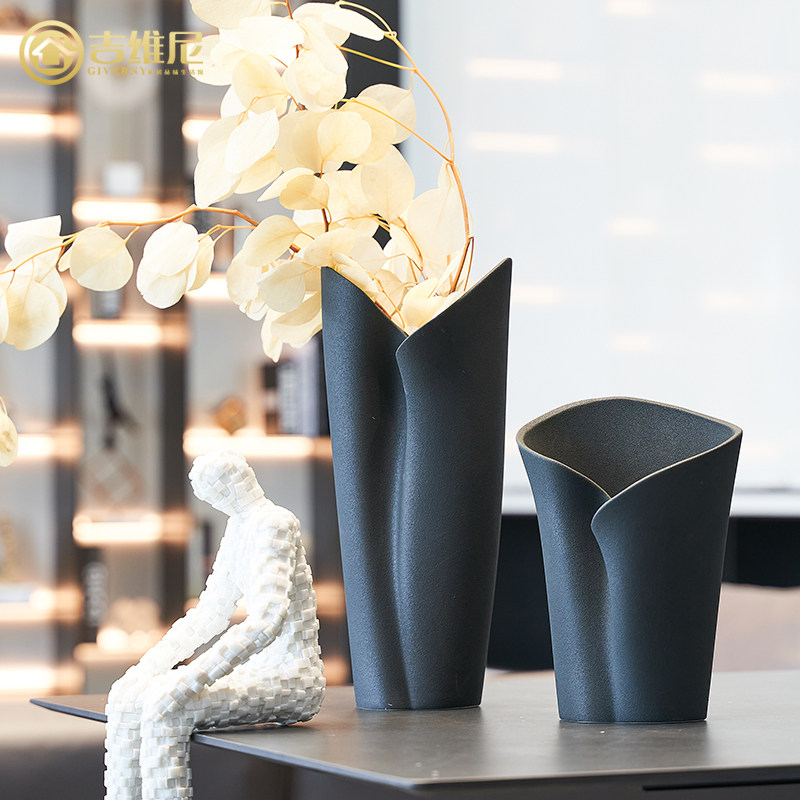 Nordic minimalist living room net red water raising IKEA starry sky meeting words vase dried flower flower arrangement simulation flower ceramic ornament