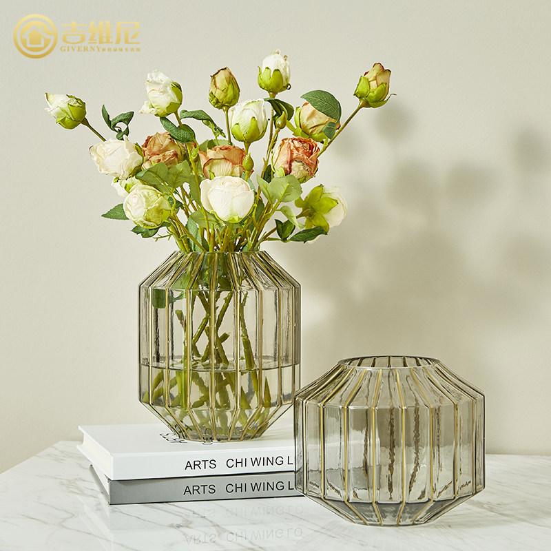 Original colour glass Phnom Penh Design light and luxurious flowers vase Modern creative minimalist Art Living room Hyun Off Decorative Bottle