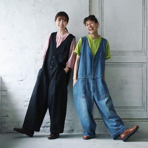 舒适可爱简洁四季穿新款2024日本贵牌宽松背带裤连体裤连身马甲