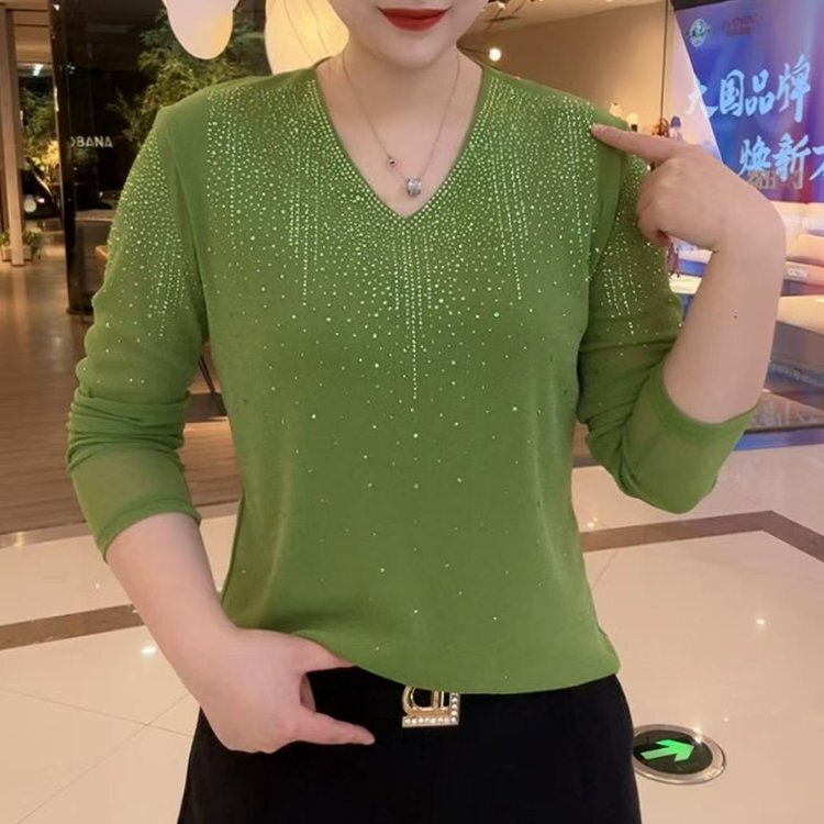Fashionable V-Neck Long-Sleeve T-Shirt for Women, Double-Layer Mesh, Loose Fit, Slimming, Versatile Base Shirt, Middle-Aged Mom's Top