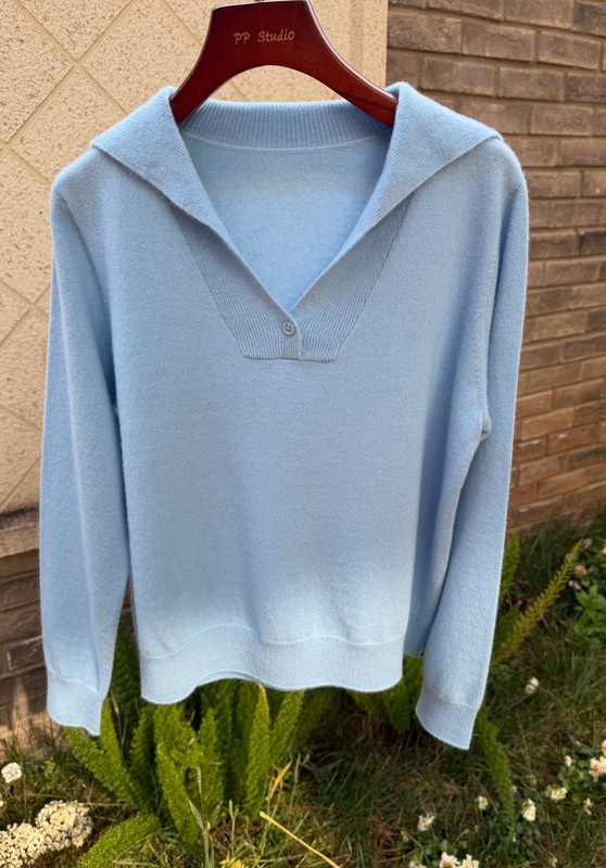 Conseini Baby Cashmere, Seamless by Shimoseiki, Fineness 13-5-14.5 L P Same Style Cashmere Sweater Polo Shirt