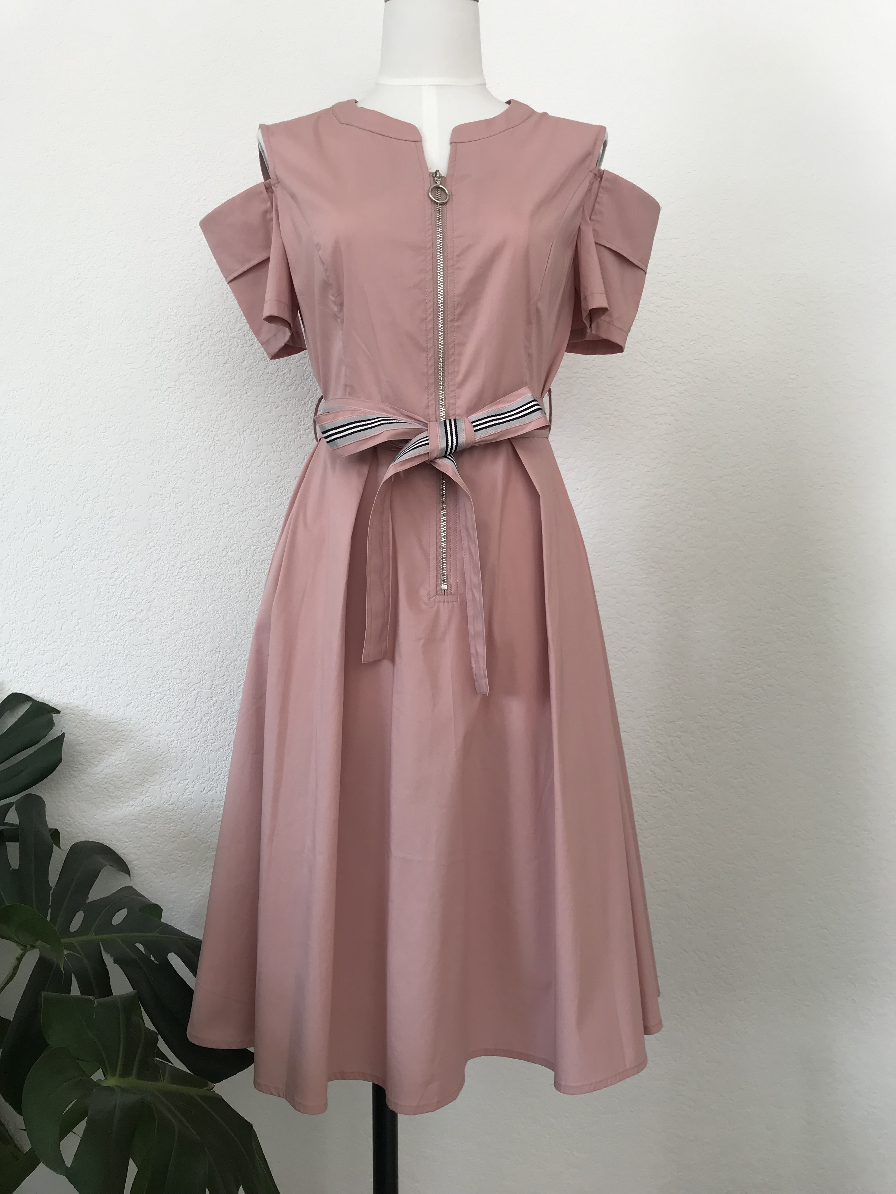 Mùa hè 2019 mới Unico đầm eurolook quầy đích thực mát mẻ mùa hè thoải mái đa năng - Sản phẩm HOT shop đầm đẹp