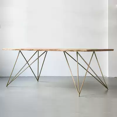 Modern clothing store display table placed in the middle of rectangular solid wood pendulum Taichung Island display stand water table display table