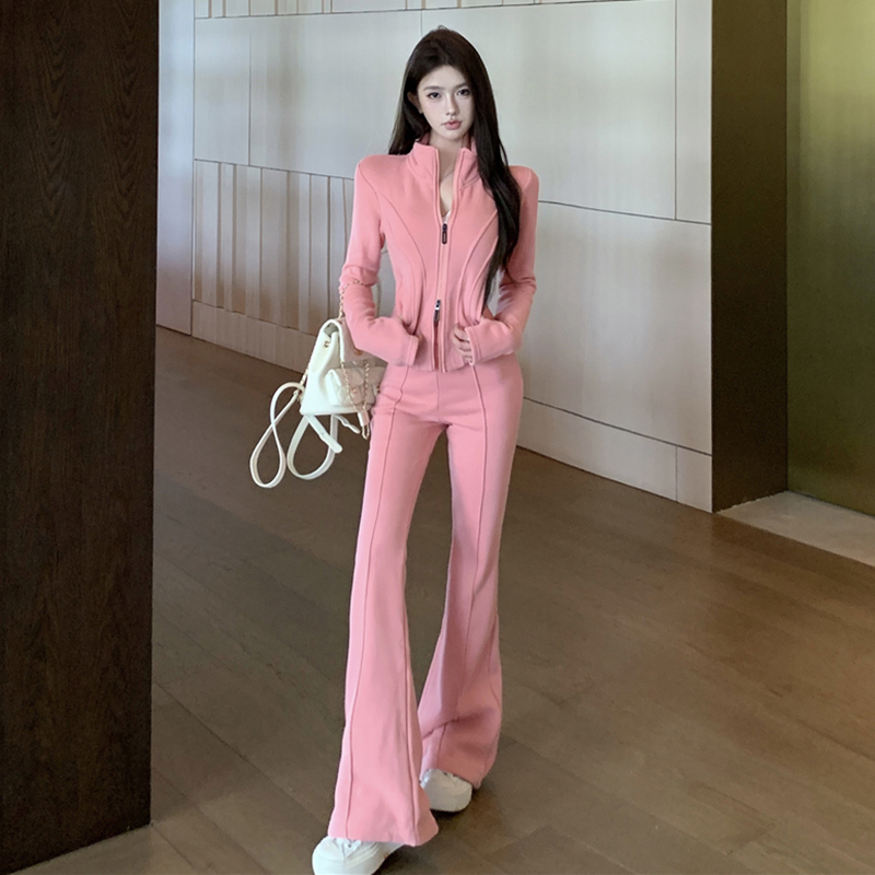 Early Autumn Pink Casual Sports Sweatshirt Set for Women, Spring and Autumn Age-Reducing Stylish Slim-Fit Flared Pants Two-Piece Set Trendy Early Autumn Pink Casual Sports Sweatshirt Set for Women, Spring and Autumn Age-Reducing Stylish Slim-Fit Flared Pants Two-Piece Set Trendy