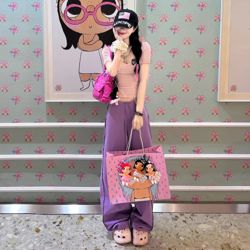 Dopamine Casual Sports Suit for Women, Summer Age-Reducing Pink Heart-Neck Short-Sleeved Purple Wide-Leg Pants Two-Piece Suit