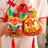 Красочный дракон 20 см