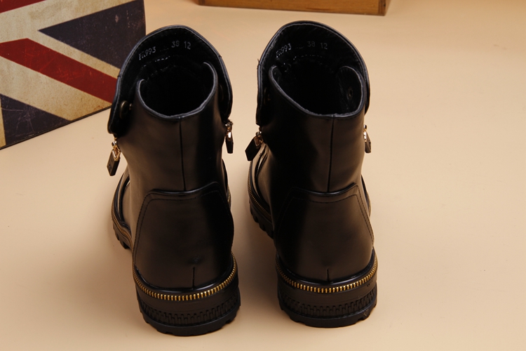 British Martin boot nam Phiên bản Hàn Quốc của giày cao gót mũi nhọn Xu hướng giày nam cao giúp ấm áp mùa thu và mùa đông giầy cổ cao nam