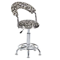 Леопардовый рисунок ноги гвоздь