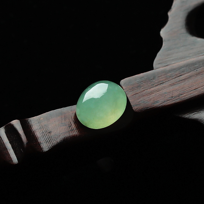 Good children Emerald 11 *9MM Old pit jade ice seed Ying Bright Clear Water Green Egg Noodles A Goods Upscale Jade Pendant Ring