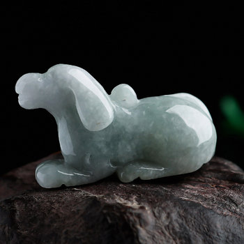 Three-dimensional zodiac dog pendant natural jade